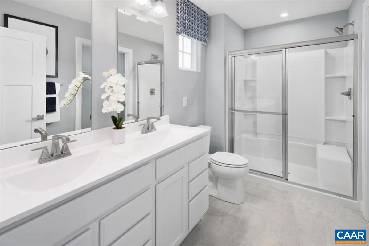 137A WHITE SANDS BLVD, BARBOURSVILLE, Virginia 22923, 3 Bedrooms Bedrooms, ,2 BathroomsBathrooms,Residential,For sale,137A WHITE SANDS BLVD,669766 MLS # 669766