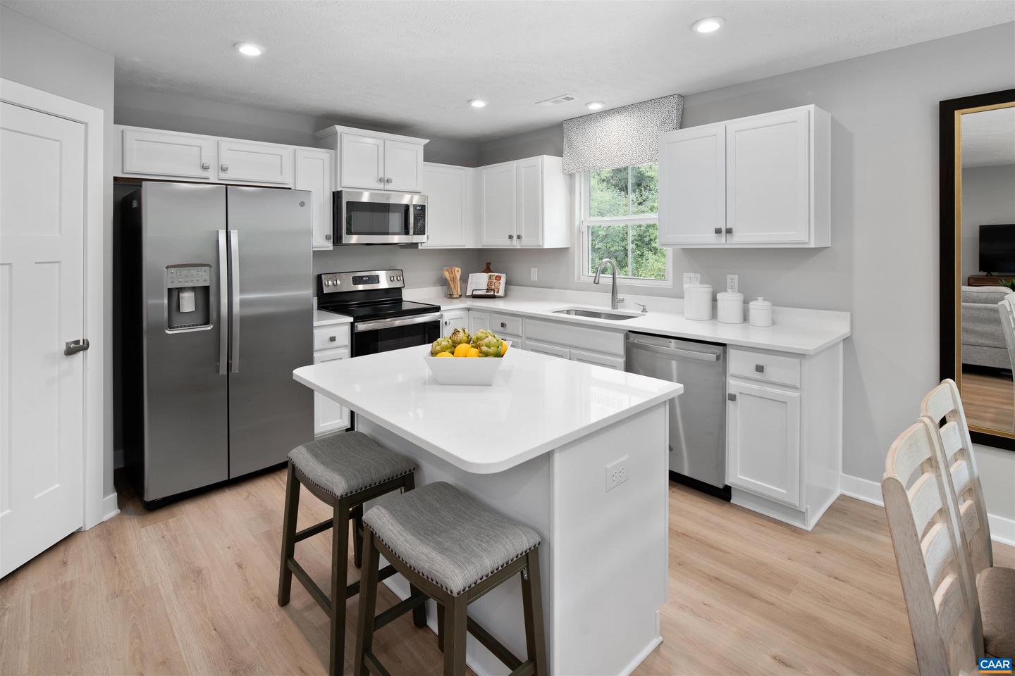 137A WHITE SANDS BLVD, BARBOURSVILLE, Virginia 22923, 3 Bedrooms Bedrooms, ,2 BathroomsBathrooms,Residential,For sale,137A WHITE SANDS BLVD,669766 MLS # 669766