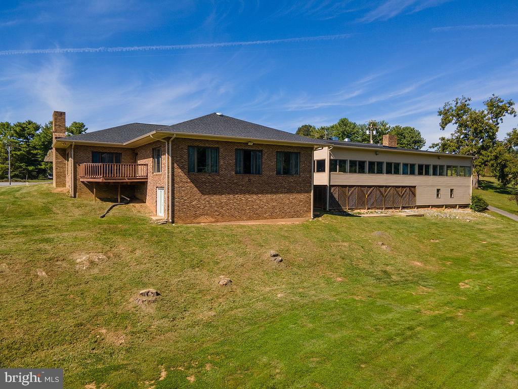 838 BOWLING GREEN RD, FRONT ROYAL, Virginia 22630, ,3 BathroomsBathrooms,Farm,For sale,838 BOWLING GREEN RD,VAWR2012526 MLS # VAWR2012526