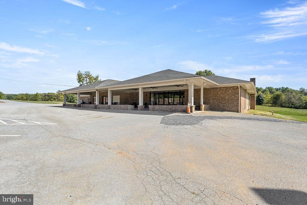 838 BOWLING GREEN RD, FRONT ROYAL, Virginia 22630, ,3 BathroomsBathrooms,Farm,For sale,838 BOWLING GREEN RD,VAWR2012526 MLS # VAWR2012526
