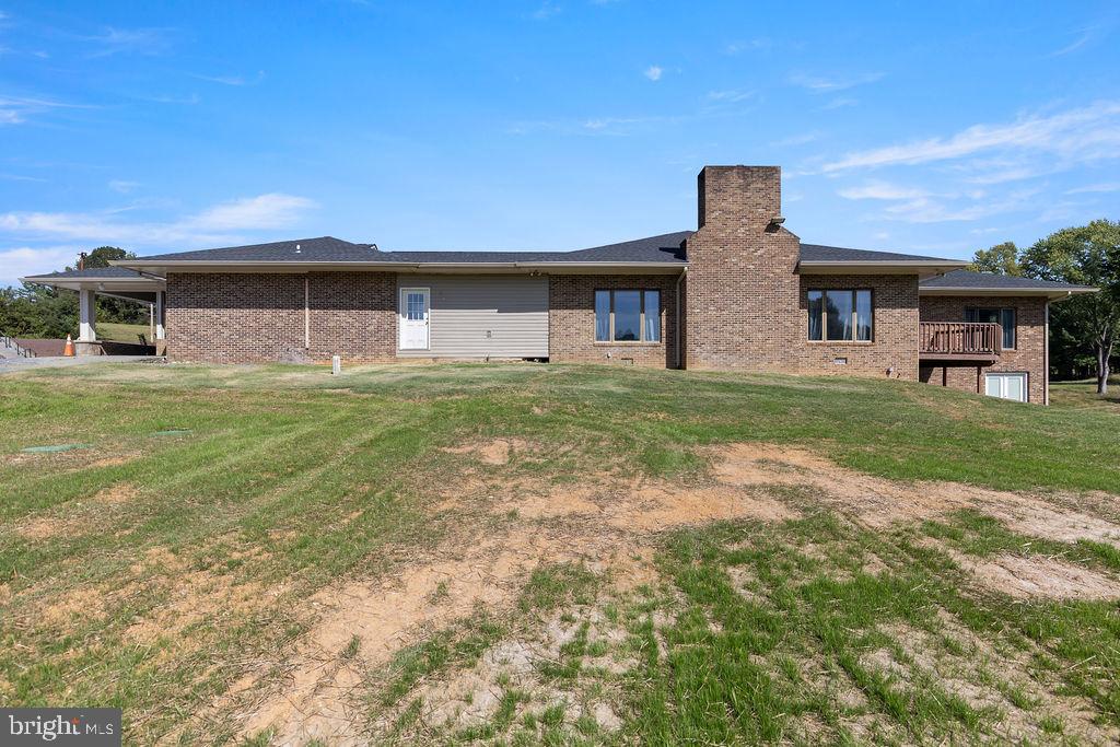 838 BOWLING GREEN RD, FRONT ROYAL, Virginia 22630, ,3 BathroomsBathrooms,Farm,For sale,838 BOWLING GREEN RD,VAWR2012526 MLS # VAWR2012526