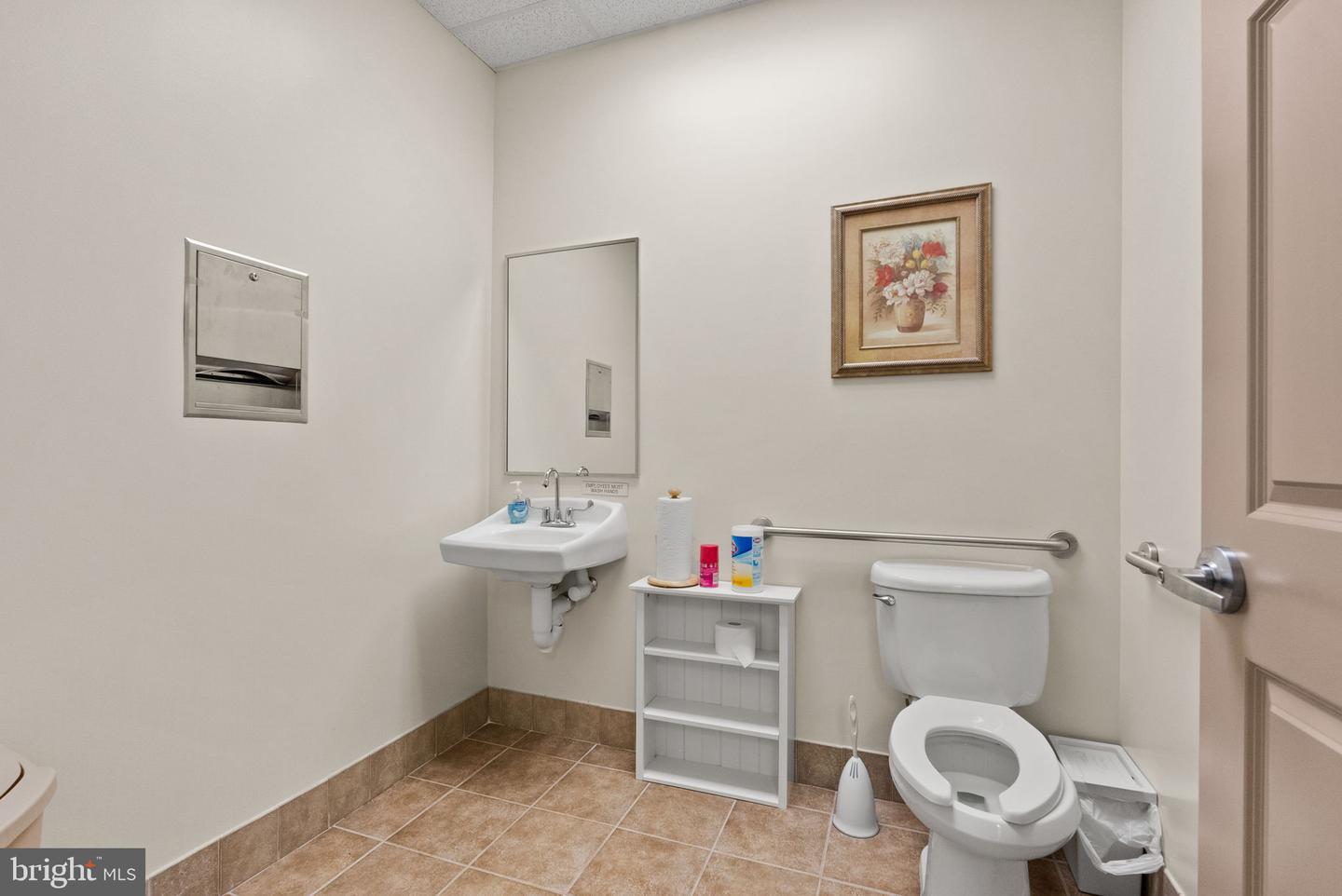 3985 PRINCE WILLIAM PKWY #106, WOODBRIDGE, Virginia 22192, ,Land,For sale,3985 PRINCE WILLIAM PKWY #106,VAPW2105492 MLS # VAPW2105492 3985 PRINCE WILLIAM PKWY #106, WOODBRIDGE, Virginia 22192, ,Land,For sale,3985 PRINCE WILLIAM PKWY #106,VAPW2105492 MLS # VAPW2105492