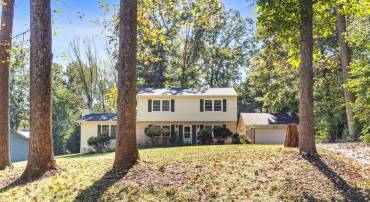6397 TAZEWELL ST, WARRENTON, Virginia, 4 Bedrooms Bedrooms, ,2 BathroomsBathrooms,Residential,6397 TAZEWELL ST,VAFQ2018522 MLS # VAFQ2018522