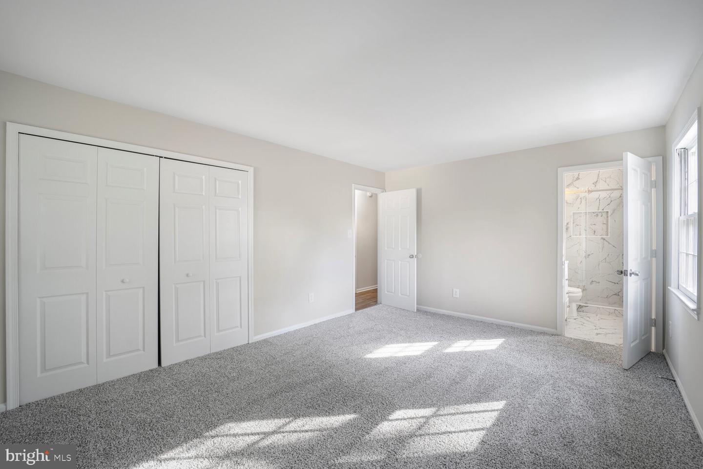 13802 POPLAR TREE RD, CHANTILLY, Virginia 20151, 5 Bedrooms Bedrooms, 9 Rooms Rooms,3 BathroomsBathrooms,Residential,For sale,13802 POPLAR TREE RD,VAFX2254794 MLS # VAFX2254794