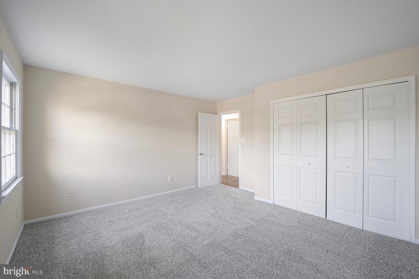 13802 POPLAR TREE RD, CHANTILLY, Virginia 20151, 5 Bedrooms Bedrooms, 9 Rooms Rooms,3 BathroomsBathrooms,Residential,For sale,13802 POPLAR TREE RD,VAFX2254794 MLS # VAFX2254794