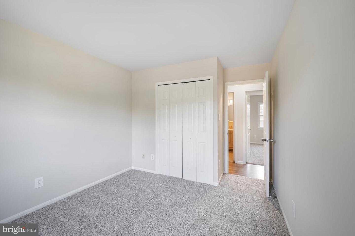 13802 POPLAR TREE RD, CHANTILLY, Virginia 20151, 5 Bedrooms Bedrooms, 9 Rooms Rooms,3 BathroomsBathrooms,Residential,For sale,13802 POPLAR TREE RD,VAFX2254794 MLS # VAFX2254794