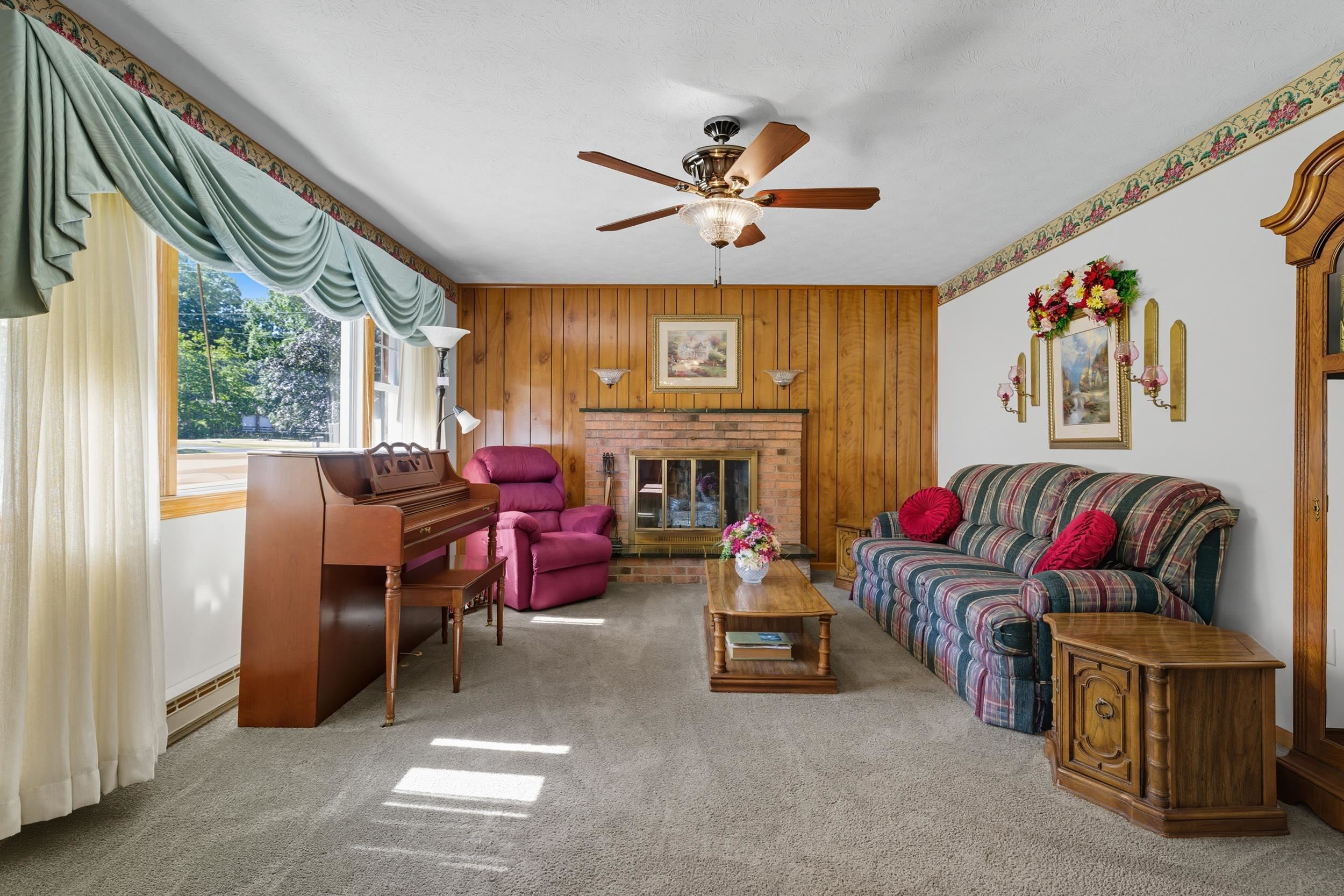 2466 LITTLE GAP RD, ELKTON, Virginia 22827, 3 Bedrooms Bedrooms, ,2 BathroomsBathrooms,Residential,2466 LITTLE GAP RD,668965 MLS # 668965