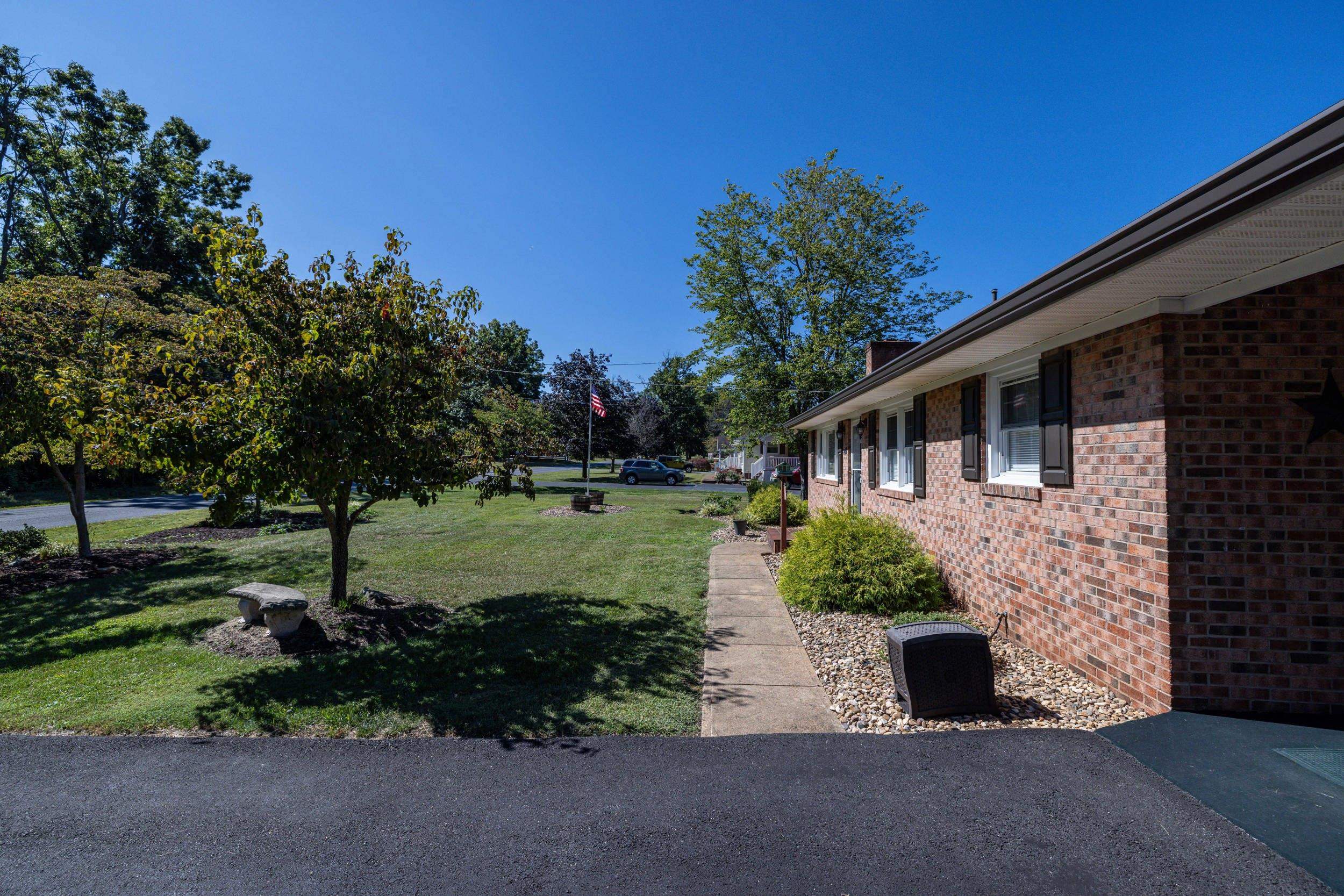 2466 LITTLE GAP RD, ELKTON, Virginia 22827, 3 Bedrooms Bedrooms, ,2 BathroomsBathrooms,Residential,2466 LITTLE GAP RD,668965 MLS # 668965