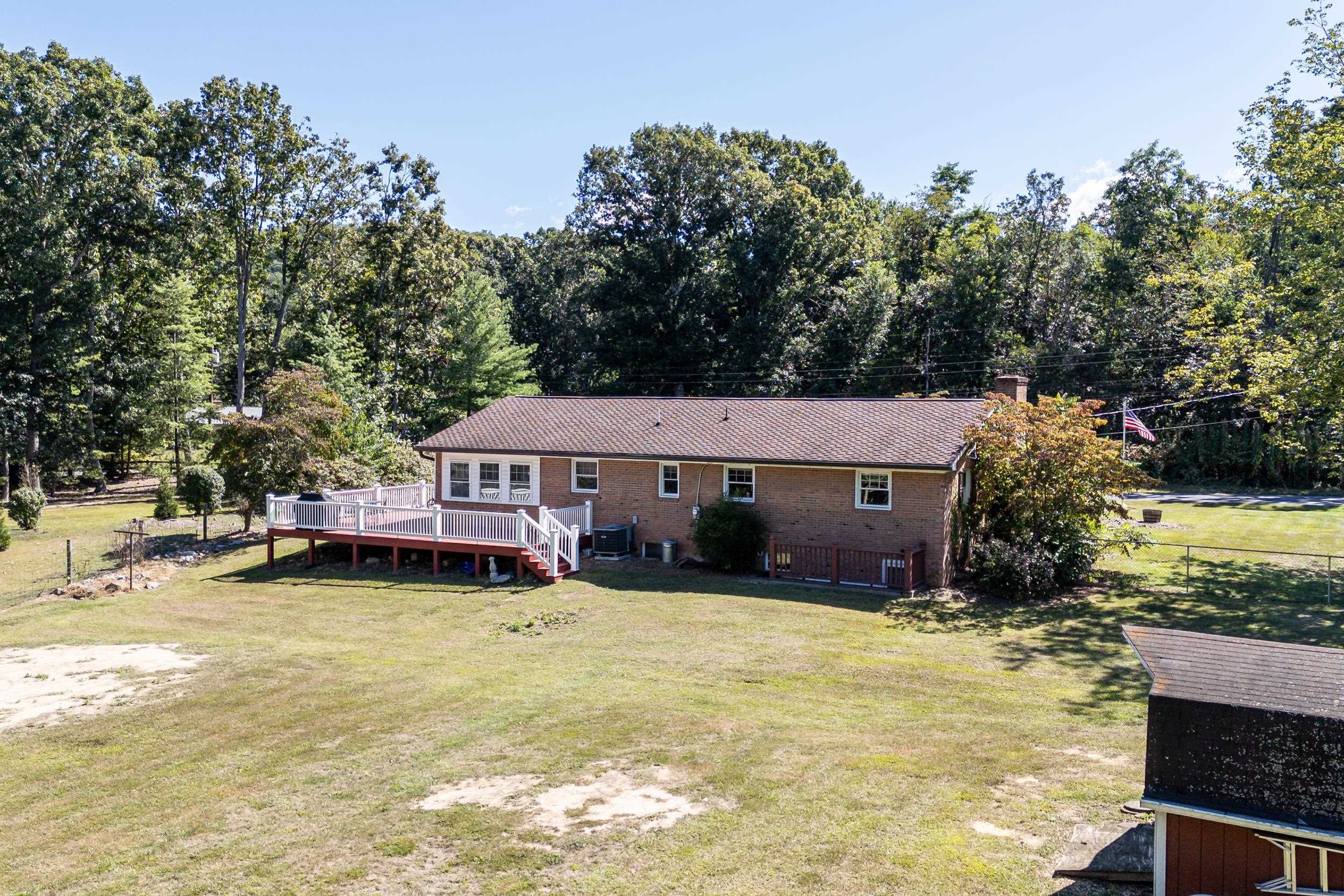 2466 LITTLE GAP RD, ELKTON, Virginia 22827, 3 Bedrooms Bedrooms, ,2 BathroomsBathrooms,Residential,2466 LITTLE GAP RD,668965 MLS # 668965