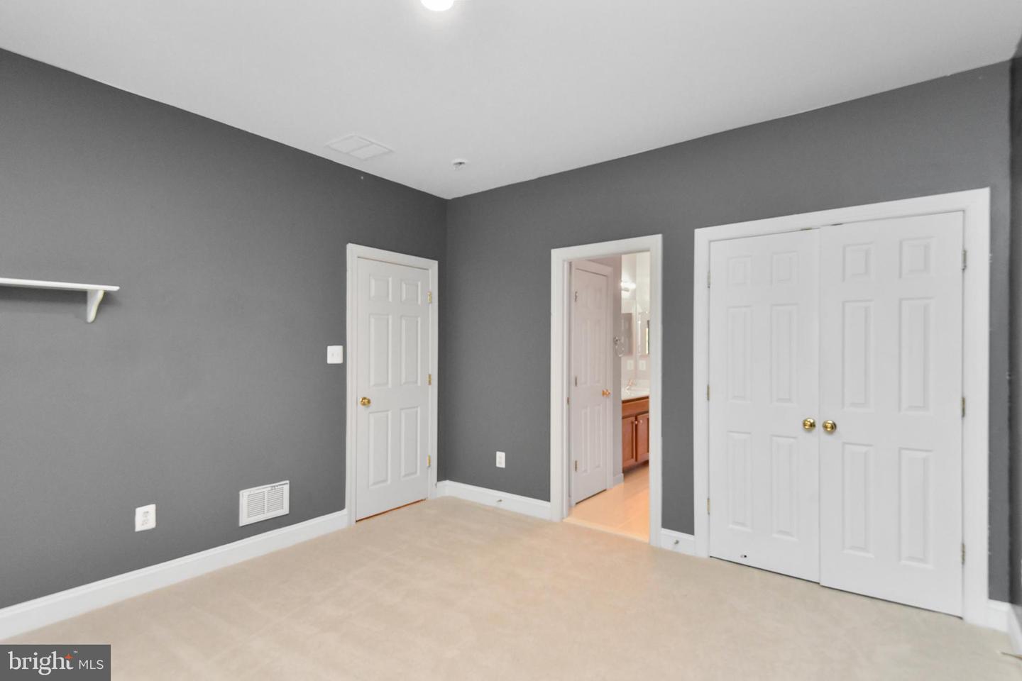 7323 BAYFIELD LN, WARRENTON, Virginia 20187, 4 Bedrooms Bedrooms, ,4 BathroomsBathrooms,Residential,For sale,7323 BAYFIELD LN,VAFQ2018106 MLS # VAFQ2018106