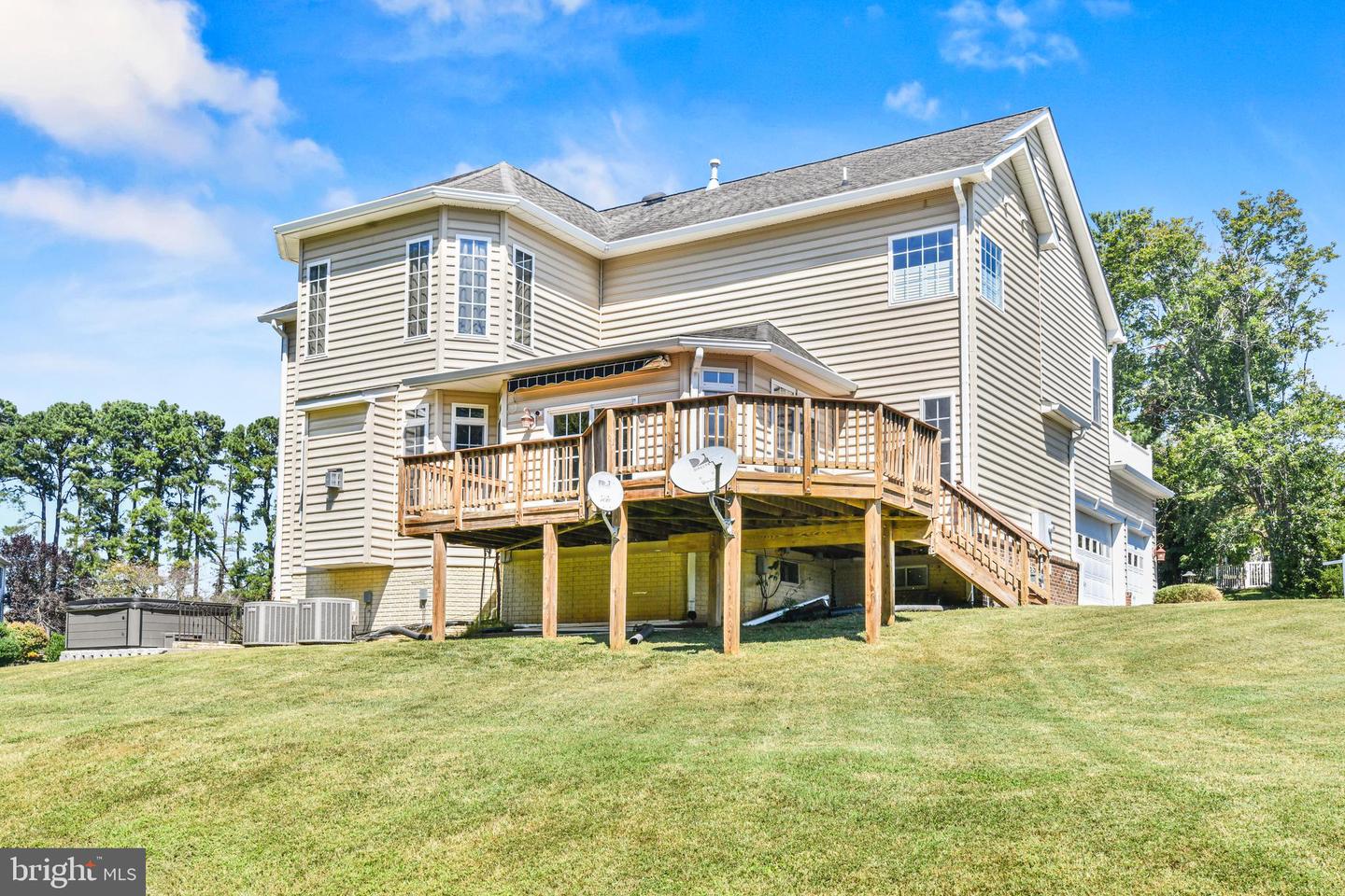 7323 BAYFIELD LN, WARRENTON, Virginia 20187, 4 Bedrooms Bedrooms, ,4 BathroomsBathrooms,Residential,For sale,7323 BAYFIELD LN,VAFQ2018106 MLS # VAFQ2018106