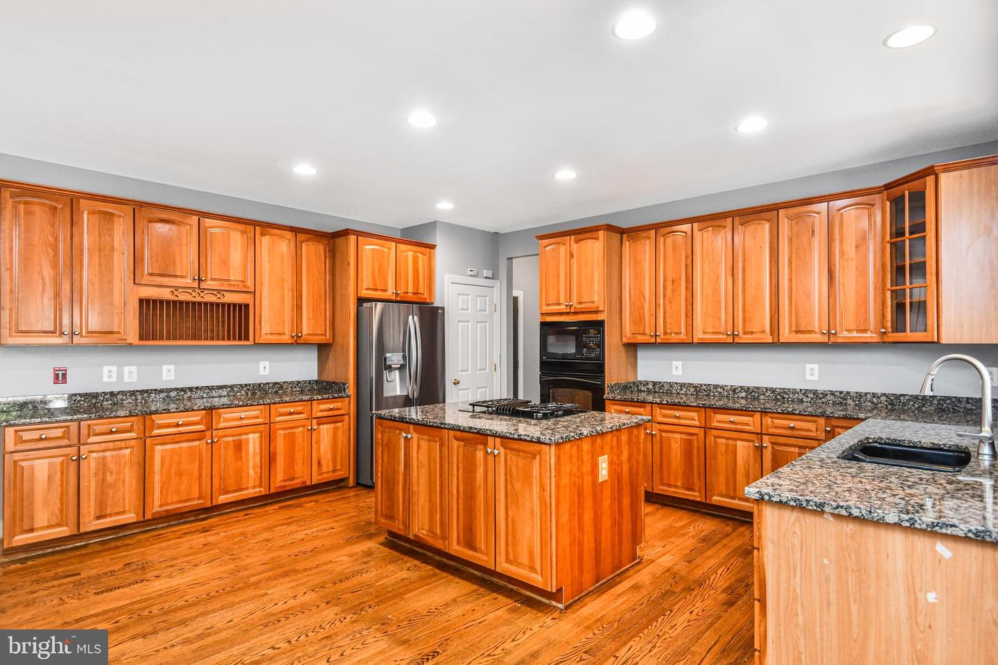 7323 BAYFIELD LN, WARRENTON, Virginia 20187, 4 Bedrooms Bedrooms, ,4 BathroomsBathrooms,Residential,For sale,7323 BAYFIELD LN,VAFQ2018106 MLS # VAFQ2018106