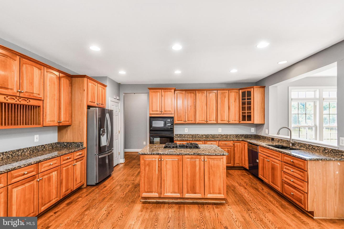 7323 BAYFIELD LN, WARRENTON, Virginia 20187, 4 Bedrooms Bedrooms, ,4 BathroomsBathrooms,Residential,For sale,7323 BAYFIELD LN,VAFQ2018106 MLS # VAFQ2018106