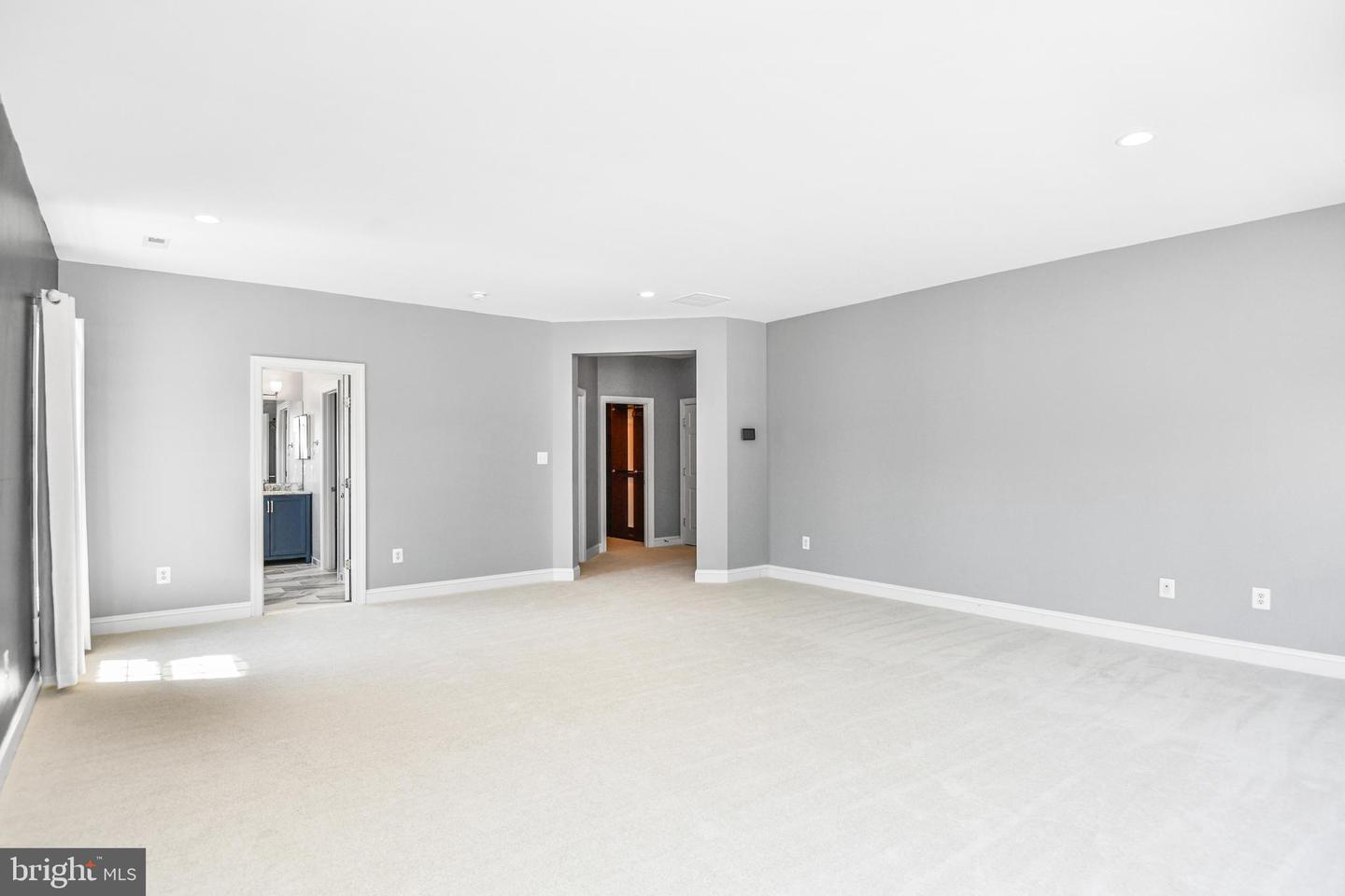 7323 BAYFIELD LN, WARRENTON, Virginia 20187, 4 Bedrooms Bedrooms, ,4 BathroomsBathrooms,Residential,For sale,7323 BAYFIELD LN,VAFQ2018106 MLS # VAFQ2018106