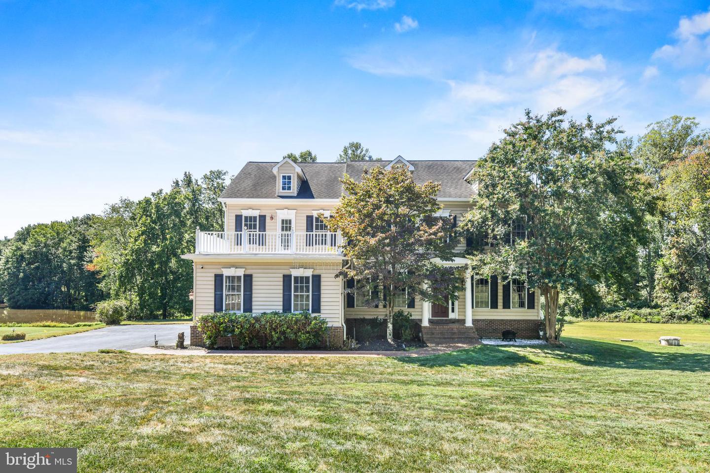 7323 BAYFIELD LN, WARRENTON, Virginia 20187, 4 Bedrooms Bedrooms, ,4 BathroomsBathrooms,Residential,For sale,7323 BAYFIELD LN,VAFQ2018106 MLS # VAFQ2018106
