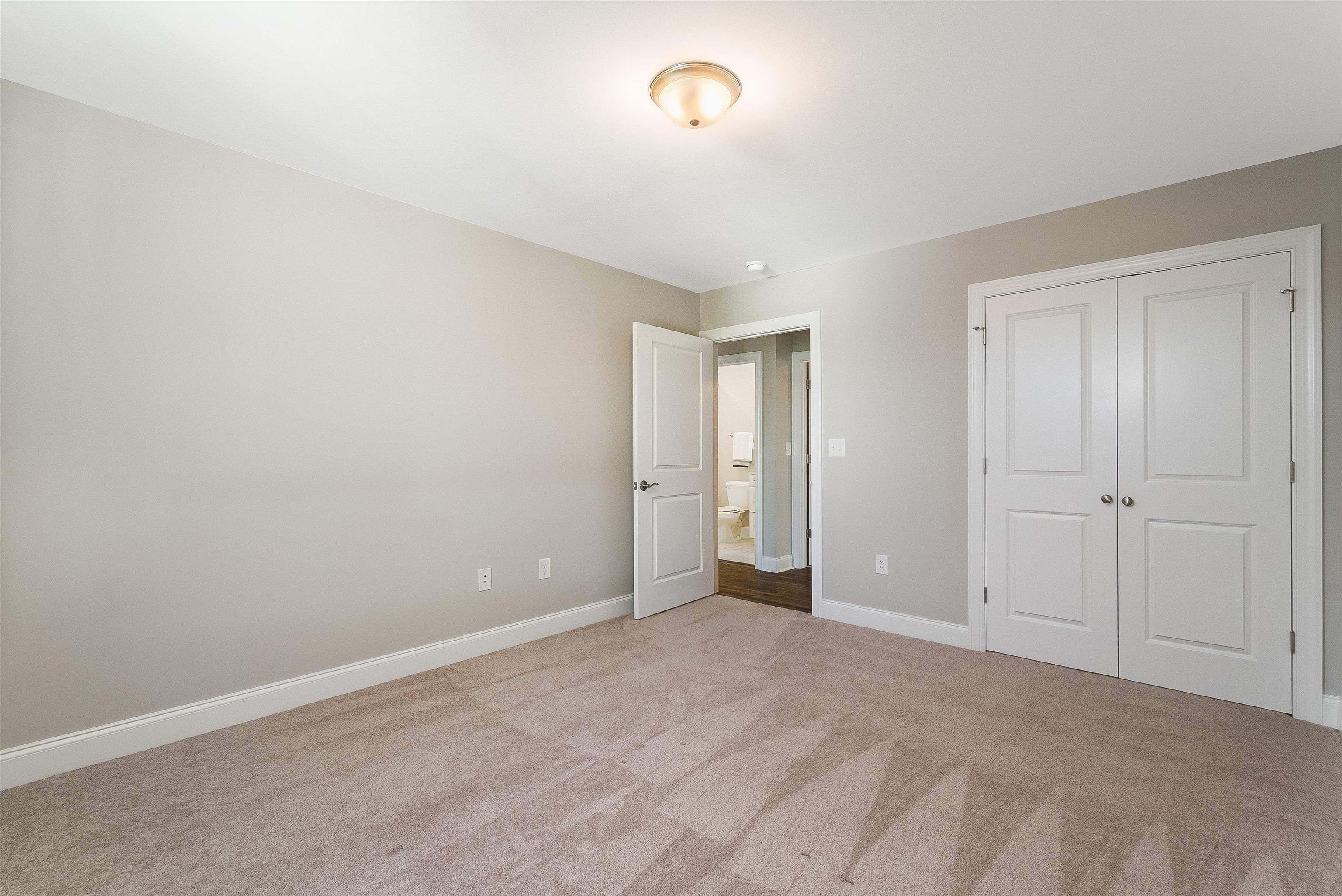 229 OVERVIEW ST, WAYNESBORO, Virginia 22980, 4 Bedrooms Bedrooms, ,3 BathroomsBathrooms,Residential,229 OVERVIEW ST,669770 MLS # 669770