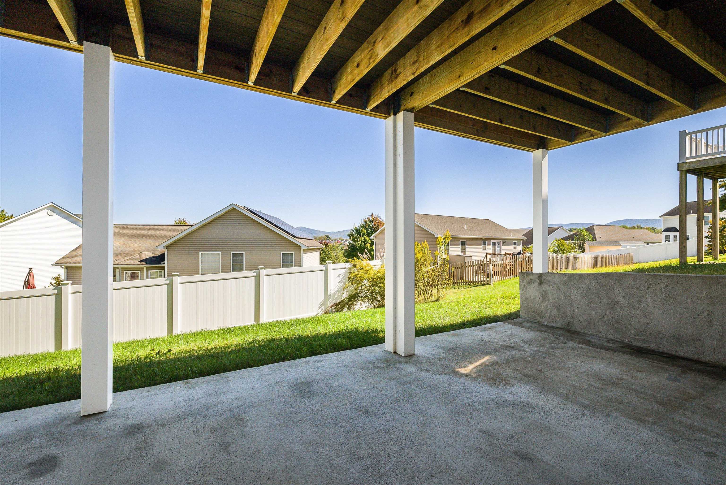 229 OVERVIEW ST, WAYNESBORO, Virginia 22980, 4 Bedrooms Bedrooms, ,3 BathroomsBathrooms,Residential,229 OVERVIEW ST,669770 MLS # 669770