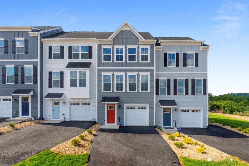 3621 PONTON RD, ROCKINGHAM, Virginia 22801, 3 Bedrooms Bedrooms, ,2 BathroomsBathrooms,Residential,3621 PONTON RD,669787 MLS # 669787