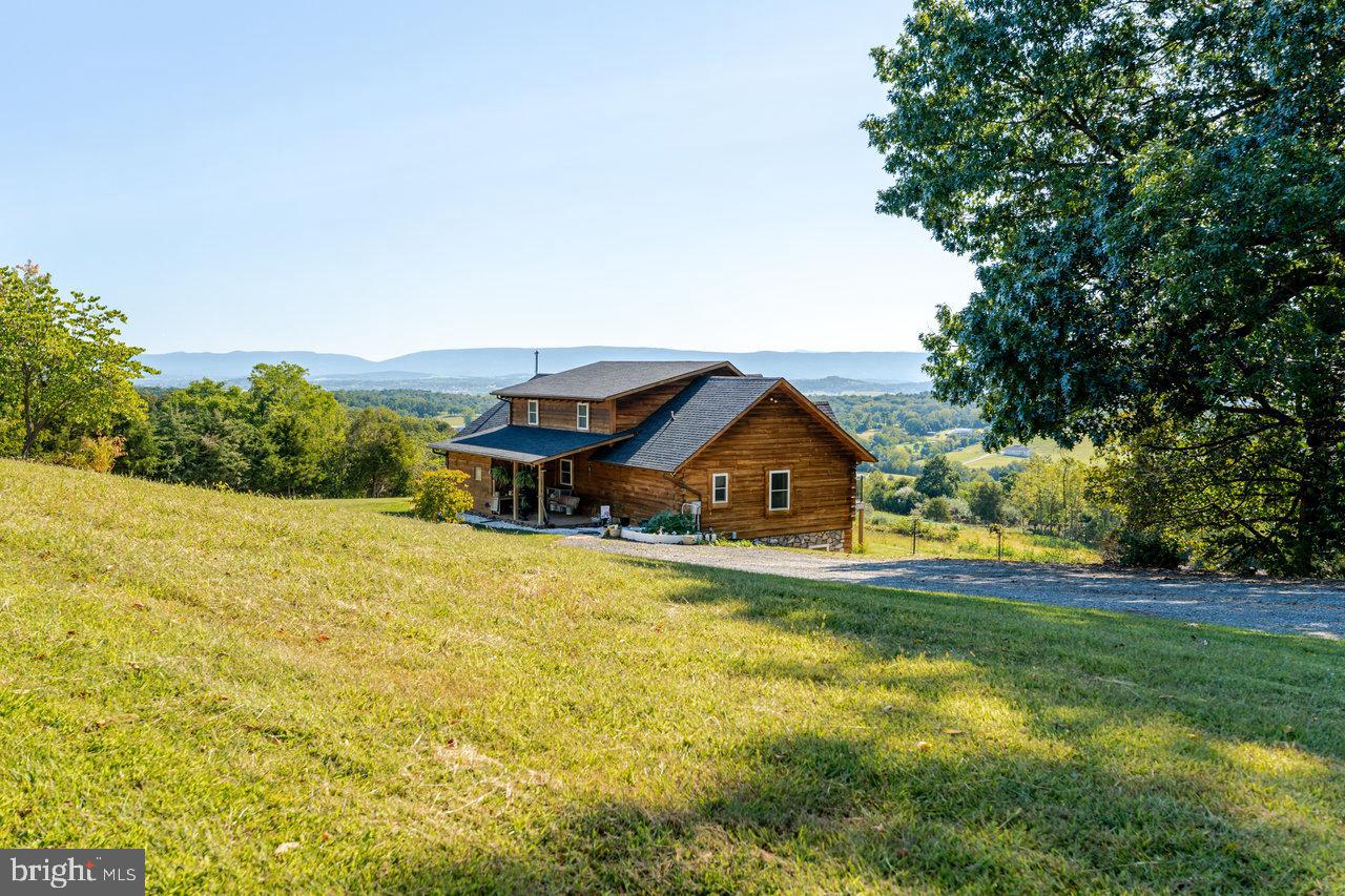 12012 HOLLAR SCHOOL RD, LINVILLE, Virginia 22834, 3 Bedrooms Bedrooms, ,2 BathroomsBathrooms,Residential,For sale,12012 HOLLAR SCHOOL RD,VARO2002570 MLS # VARO2002570
