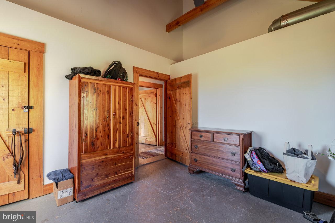 12012 HOLLAR SCHOOL RD, LINVILLE, Virginia 22834, 3 Bedrooms Bedrooms, ,2 BathroomsBathrooms,Residential,For sale,12012 HOLLAR SCHOOL RD,VARO2002570 MLS # VARO2002570