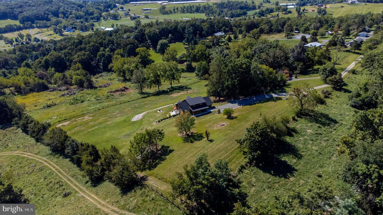 12012 HOLLAR SCHOOL RD, LINVILLE, Virginia 22834, 3 Bedrooms Bedrooms, ,2 BathroomsBathrooms,Residential,For sale,12012 HOLLAR SCHOOL RD,VARO2002570 MLS # VARO2002570