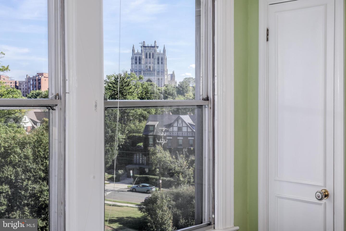 3900 CATHEDRAL AVE NW #605A, WASHINGTON, District Of Columbia 20016, 1 Bedroom Bedrooms, ,1 BathroomBathrooms,Residential,For sale,3900 CATHEDRAL AVE NW #605A,DCDC2223144 MLS # DCDC2223144