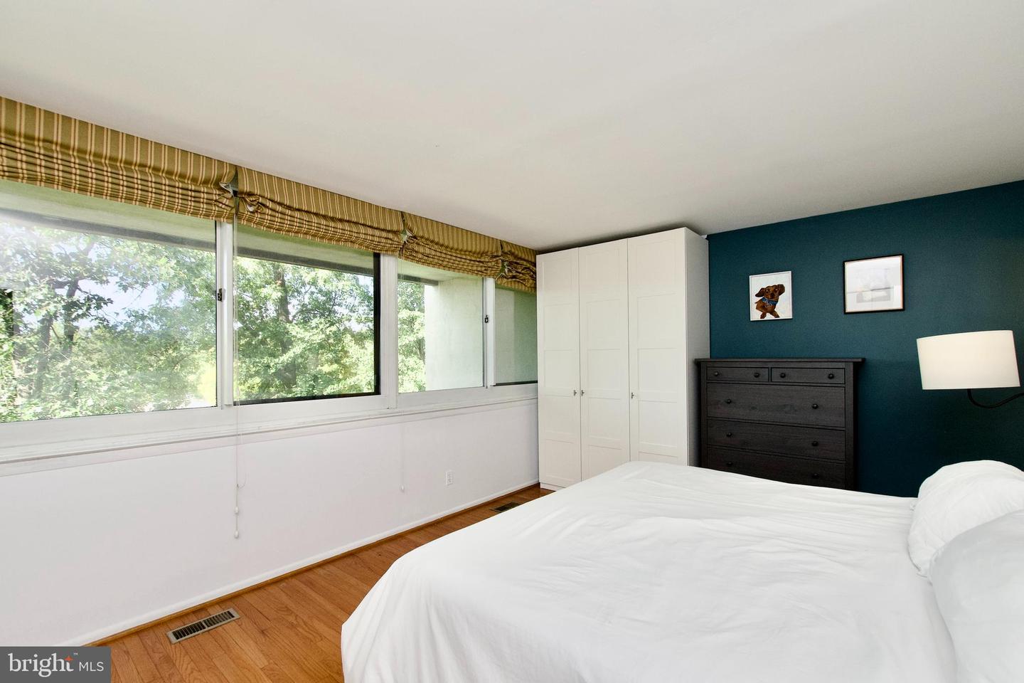 2204 S QUINCY ST #1, ARLINGTON, Virginia 22204, 2 Bedrooms Bedrooms, ,2 BathroomsBathrooms,Residential,For sale,2204 S QUINCY ST #1,VAAR2063896 MLS # VAAR2063896