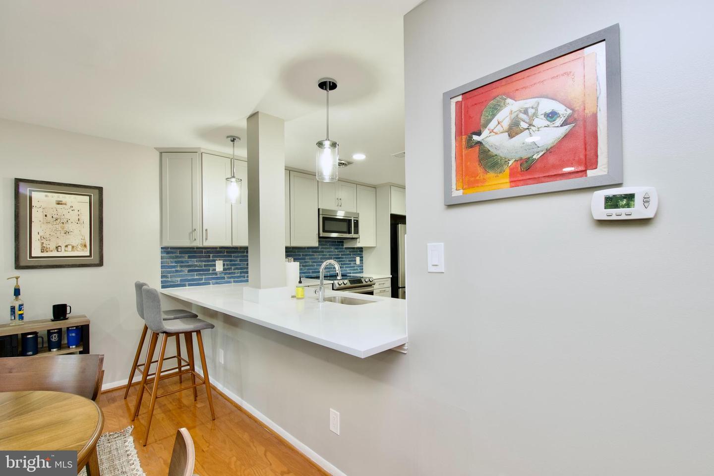 2204 S QUINCY ST #1, ARLINGTON, Virginia 22204, 2 Bedrooms Bedrooms, ,2 BathroomsBathrooms,Residential,For sale,2204 S QUINCY ST #1,VAAR2063896 MLS # VAAR2063896