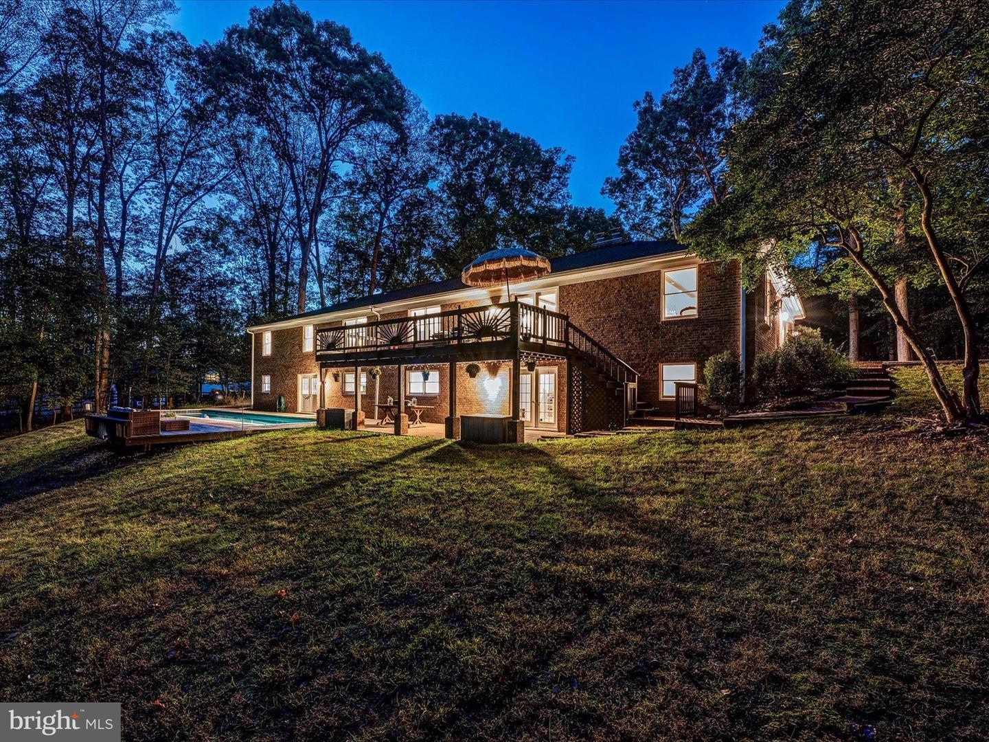 11119 COROBON LN, GREAT FALLS, Virginia 22066, 5 Bedrooms Bedrooms, ,3 BathroomsBathrooms,Residential,For sale,11119 COROBON LN,VAFX2268984 MLS # VAFX2268984