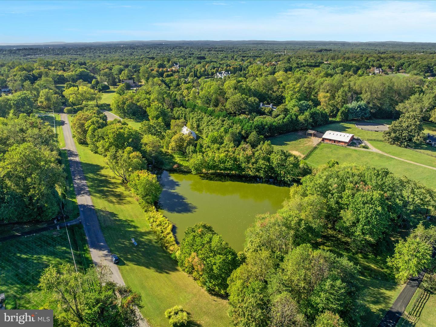 11119 COROBON LN, GREAT FALLS, Virginia 22066, 5 Bedrooms Bedrooms, ,3 BathroomsBathrooms,Residential,For sale,11119 COROBON LN,VAFX2268984 MLS # VAFX2268984