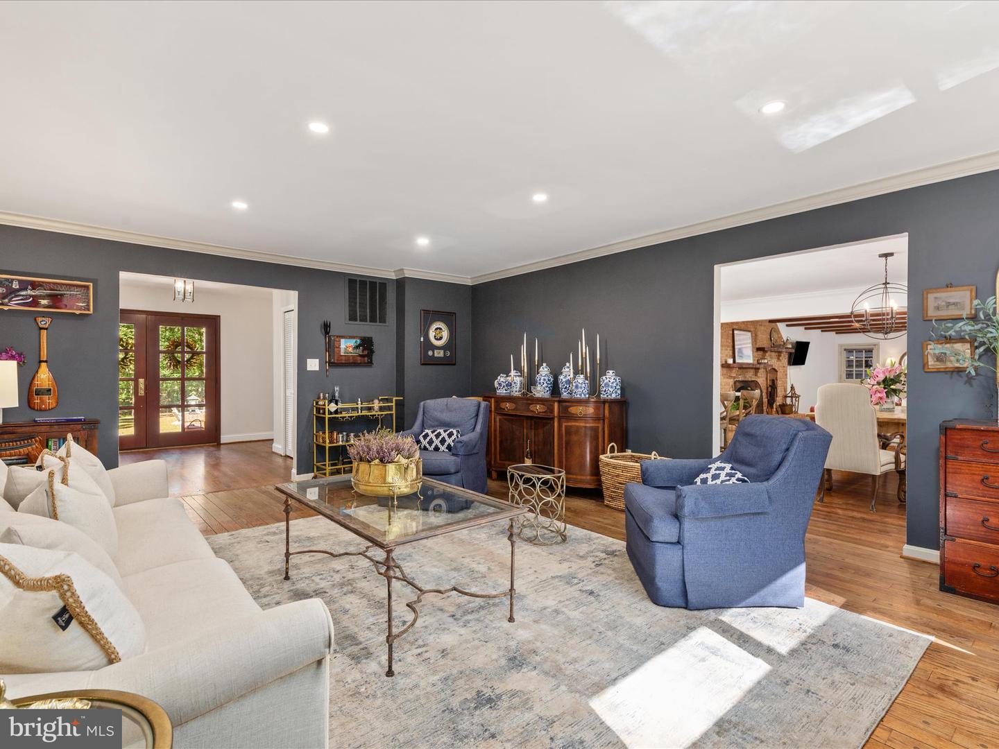 11119 COROBON LN, GREAT FALLS, Virginia 22066, 5 Bedrooms Bedrooms, ,3 BathroomsBathrooms,Residential,For sale,11119 COROBON LN,VAFX2268984 MLS # VAFX2268984