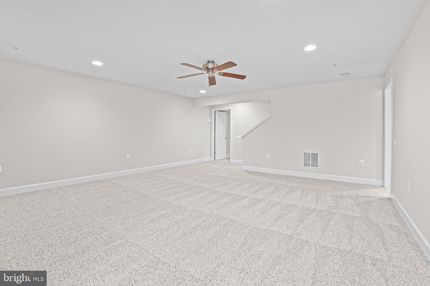 91 DENISON ST, FREDERICKSBURG, Virginia 22406, 3 Bedrooms Bedrooms, ,3 BathroomsBathrooms,Residential,For sale,91 DENISON ST,VAST2042892 MLS # VAST2042892