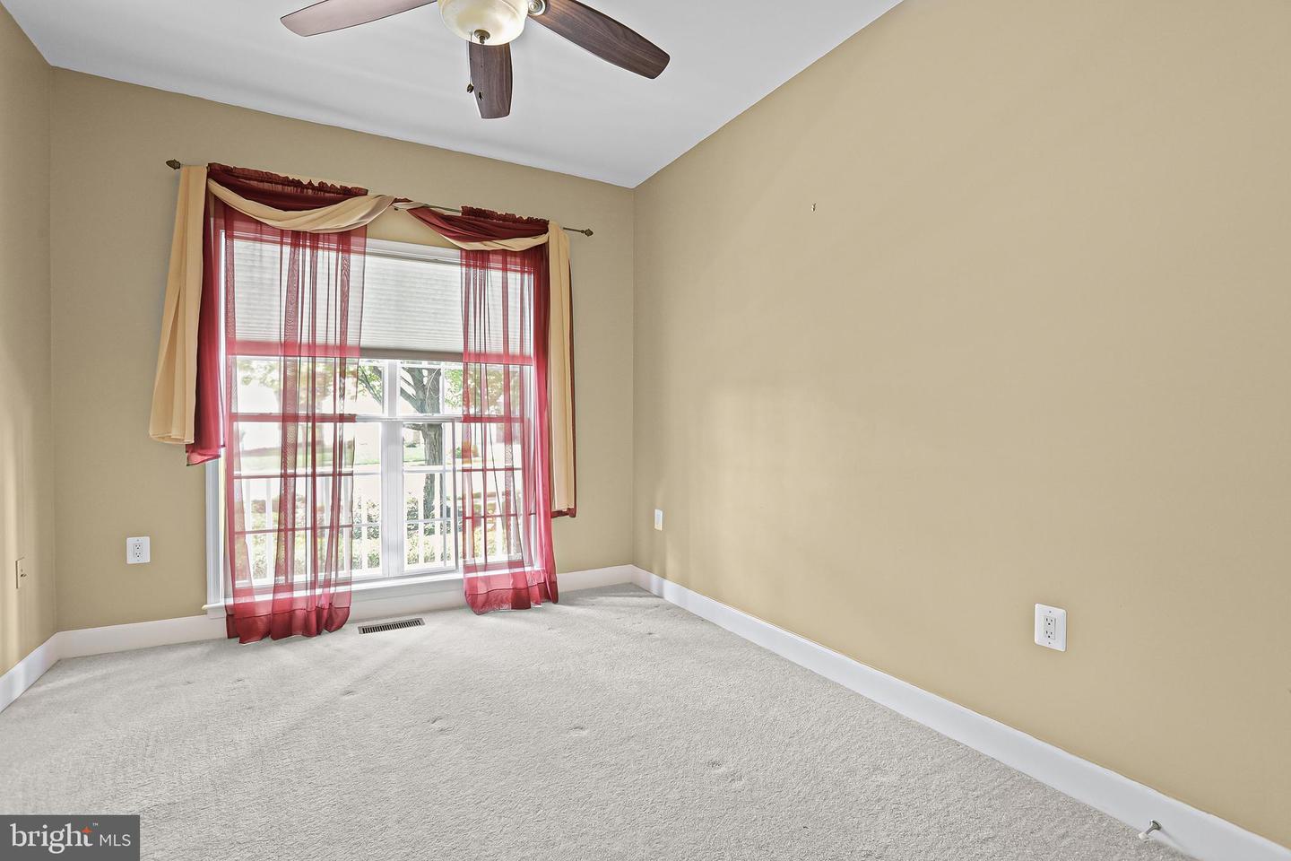 91 DENISON ST, FREDERICKSBURG, Virginia 22406, 3 Bedrooms Bedrooms, ,3 BathroomsBathrooms,Residential,For sale,91 DENISON ST,VAST2042892 MLS # VAST2042892
