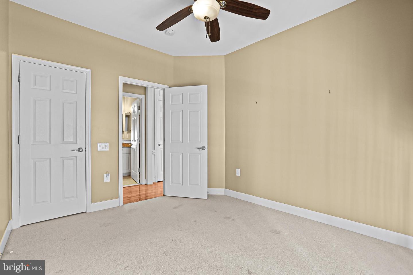 91 DENISON ST, FREDERICKSBURG, Virginia 22406, 3 Bedrooms Bedrooms, ,3 BathroomsBathrooms,Residential,For sale,91 DENISON ST,VAST2042892 MLS # VAST2042892