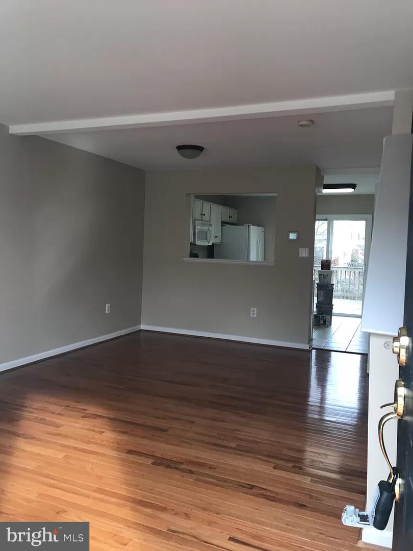 14304 NEWBERN LOOP, GAINESVILLE, Virginia 20155, 3 Bedrooms Bedrooms, ,3 BathroomsBathrooms,Residential,For sale,14304 NEWBERN LOOP,VAPW2104810 MLS # VAPW2104810
