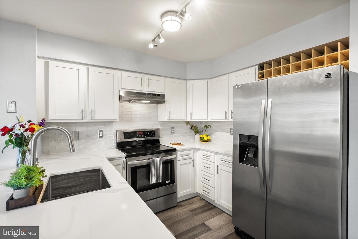 7001 BIRKENHEAD PL #C, ALEXANDRIA, Virginia 22315, 2 Bedrooms Bedrooms, ,2 BathroomsBathrooms,Residential,For sale,7001 BIRKENHEAD PL #C,VAFX2269618 MLS # VAFX2269618