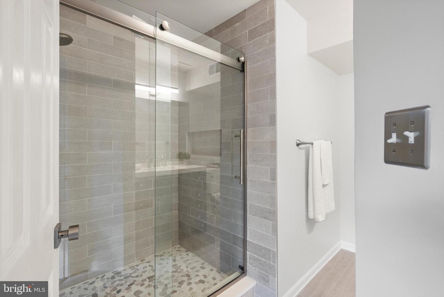 7001 BIRKENHEAD PL #C, ALEXANDRIA, Virginia 22315, 2 Bedrooms Bedrooms, ,2 BathroomsBathrooms,Residential,For sale,7001 BIRKENHEAD PL #C,VAFX2269618 MLS # VAFX2269618