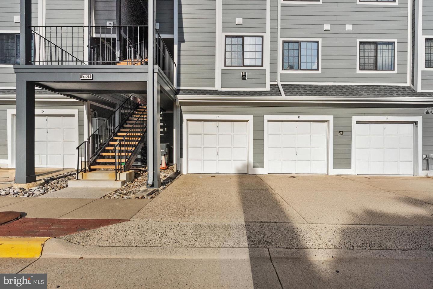 7001 BIRKENHEAD PL #C, ALEXANDRIA, Virginia 22315, 2 Bedrooms Bedrooms, ,2 BathroomsBathrooms,Residential,For sale,7001 BIRKENHEAD PL #C,VAFX2269618 MLS # VAFX2269618
