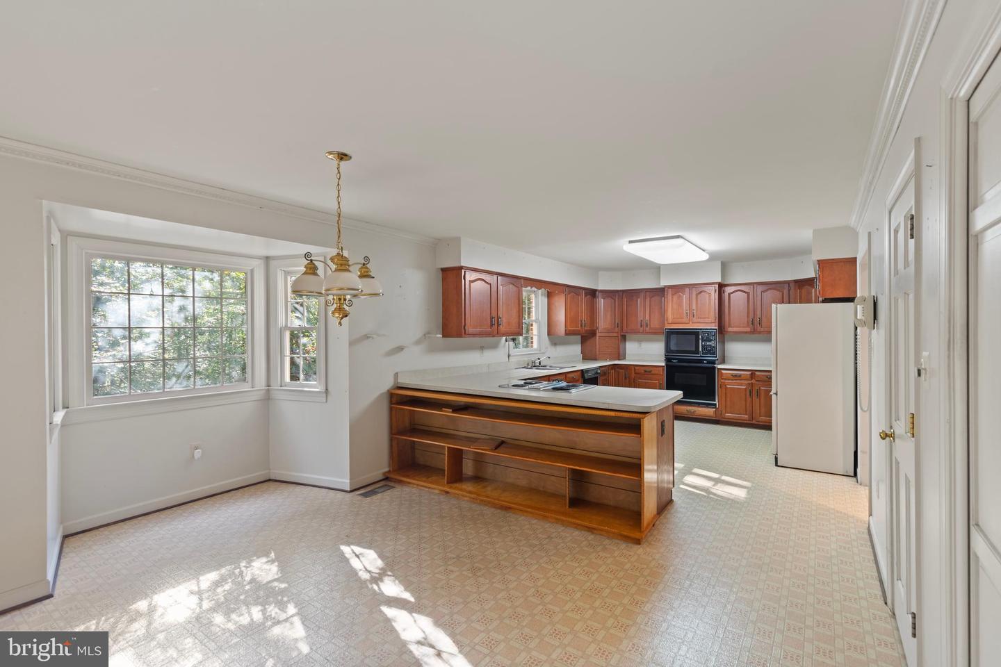 7625 KINCHELOE RD, CLIFTON, Virginia 20124, 4 Bedrooms Bedrooms, ,3 BathroomsBathrooms,Residential,For sale,7625 KINCHELOE RD,VAFX2269918 MLS # VAFX2269918