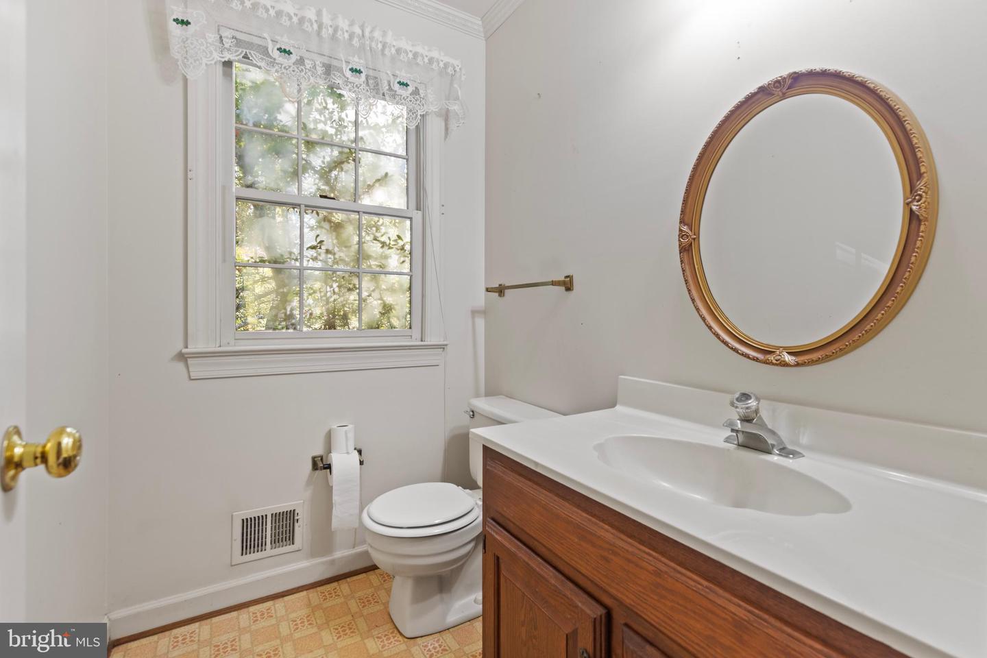 7625 KINCHELOE RD, CLIFTON, Virginia 20124, 4 Bedrooms Bedrooms, ,3 BathroomsBathrooms,Residential,For sale,7625 KINCHELOE RD,VAFX2269918 MLS # VAFX2269918