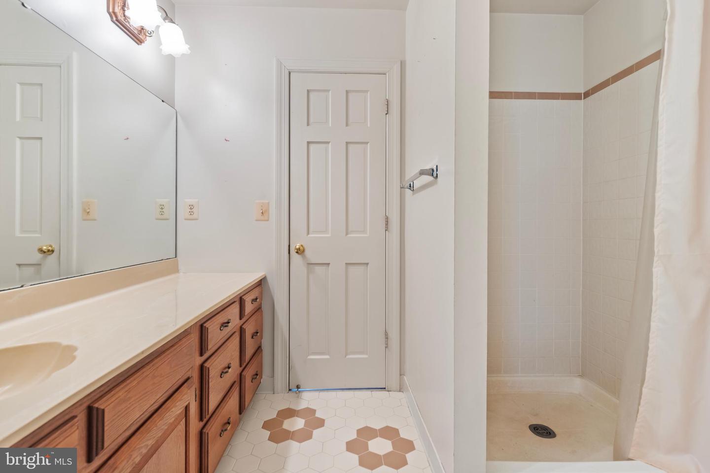 7625 KINCHELOE RD, CLIFTON, Virginia 20124, 4 Bedrooms Bedrooms, ,3 BathroomsBathrooms,Residential,For sale,7625 KINCHELOE RD,VAFX2269918 MLS # VAFX2269918