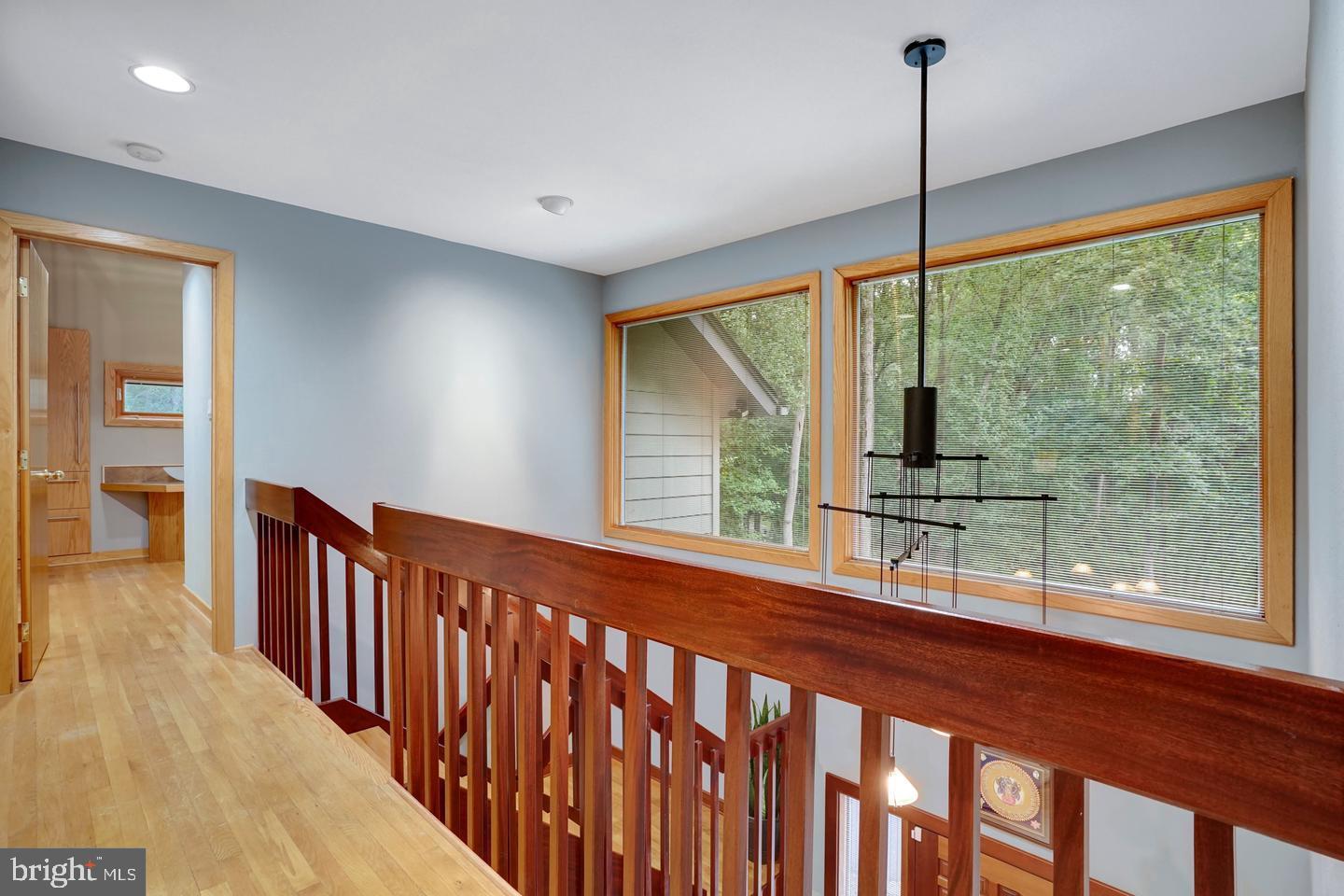 10227 LAWYERS RD, VIENNA, Virginia 22181, 5 Bedrooms Bedrooms, ,3 BathroomsBathrooms,Residential,For sale,10227 LAWYERS RD,VAFX2269954 MLS # VAFX2269954