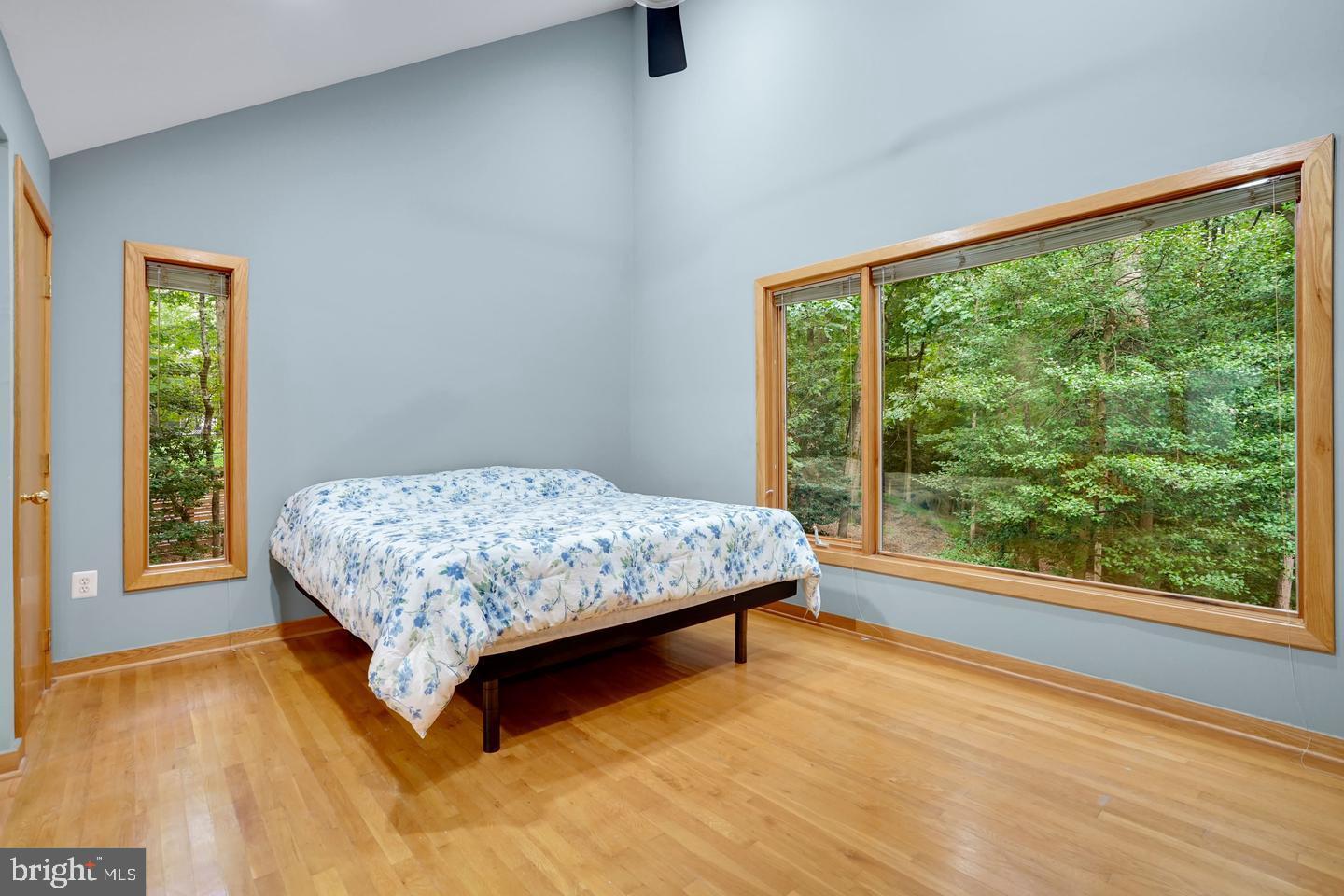 10227 LAWYERS RD, VIENNA, Virginia 22181, 5 Bedrooms Bedrooms, ,3 BathroomsBathrooms,Residential,For sale,10227 LAWYERS RD,VAFX2269954 MLS # VAFX2269954