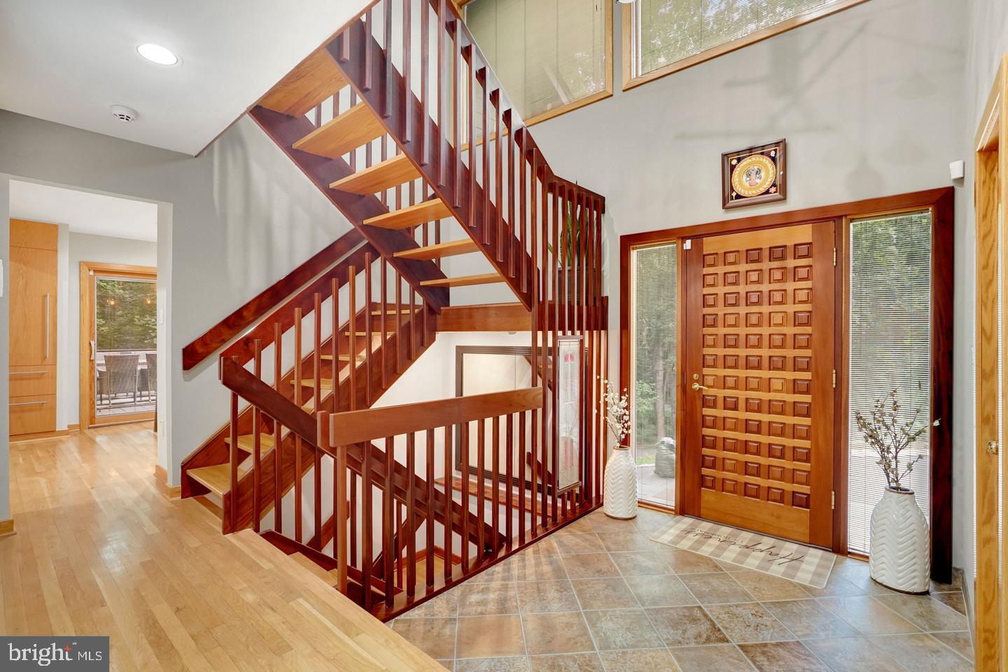 10227 LAWYERS RD, VIENNA, Virginia 22181, 5 Bedrooms Bedrooms, ,3 BathroomsBathrooms,Residential,For sale,10227 LAWYERS RD,VAFX2269954 MLS # VAFX2269954