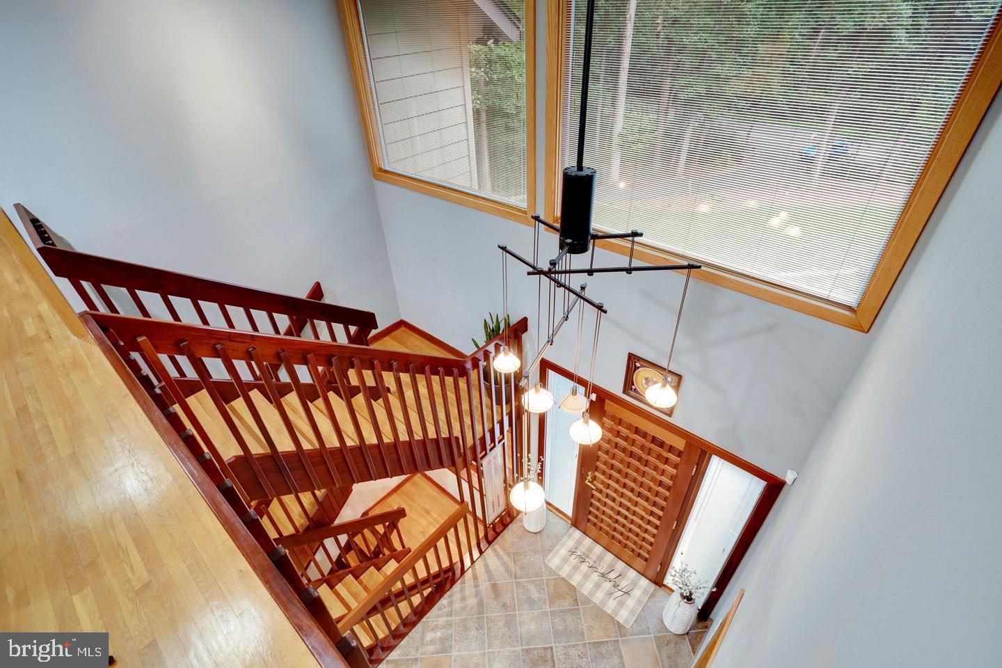 10227 LAWYERS RD, VIENNA, Virginia 22181, 5 Bedrooms Bedrooms, ,3 BathroomsBathrooms,Residential,For sale,10227 LAWYERS RD,VAFX2269954 MLS # VAFX2269954