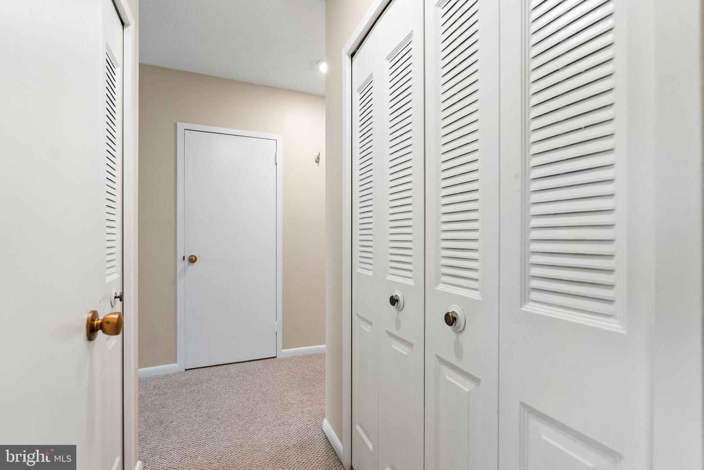3701 S GEORGE MASON DR #2111N, FALLS CHURCH, Virginia 22041, 2 Bedrooms Bedrooms, ,1 BathroomBathrooms,Residential,For sale,3701 S GEORGE MASON DR #2111N,VAFX2270130 MLS # VAFX2270130