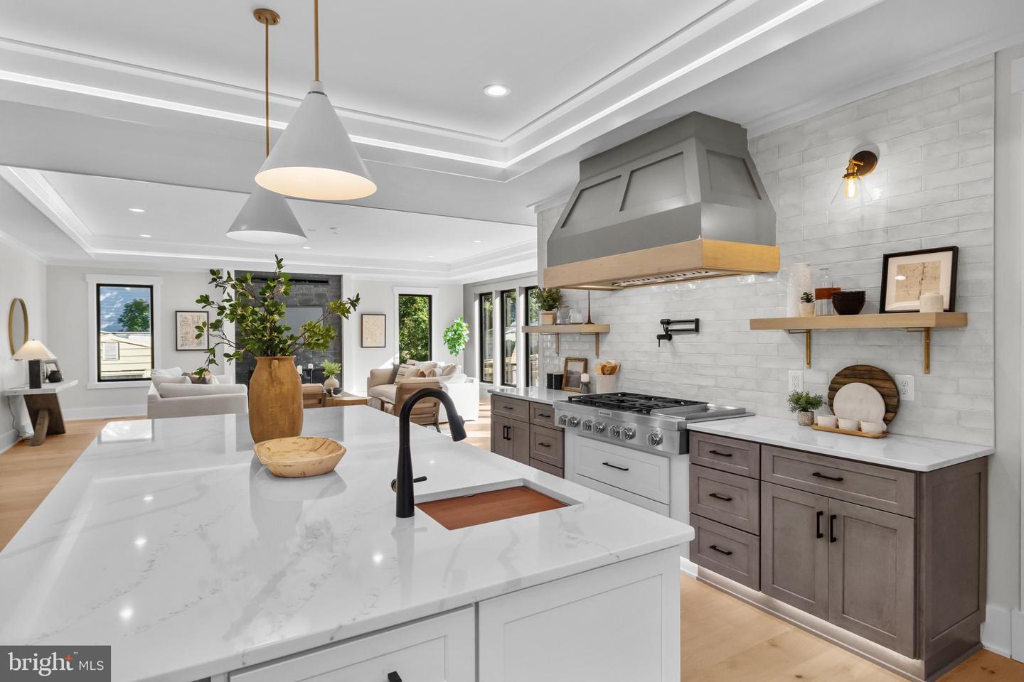 1852 GRIFFITH RD, FALLS CHURCH, Virginia 22043, 6 Bedrooms Bedrooms, ,6 BathroomsBathrooms,Residential,For sale,1852 GRIFFITH RD,VAFX2270234 MLS # VAFX2270234