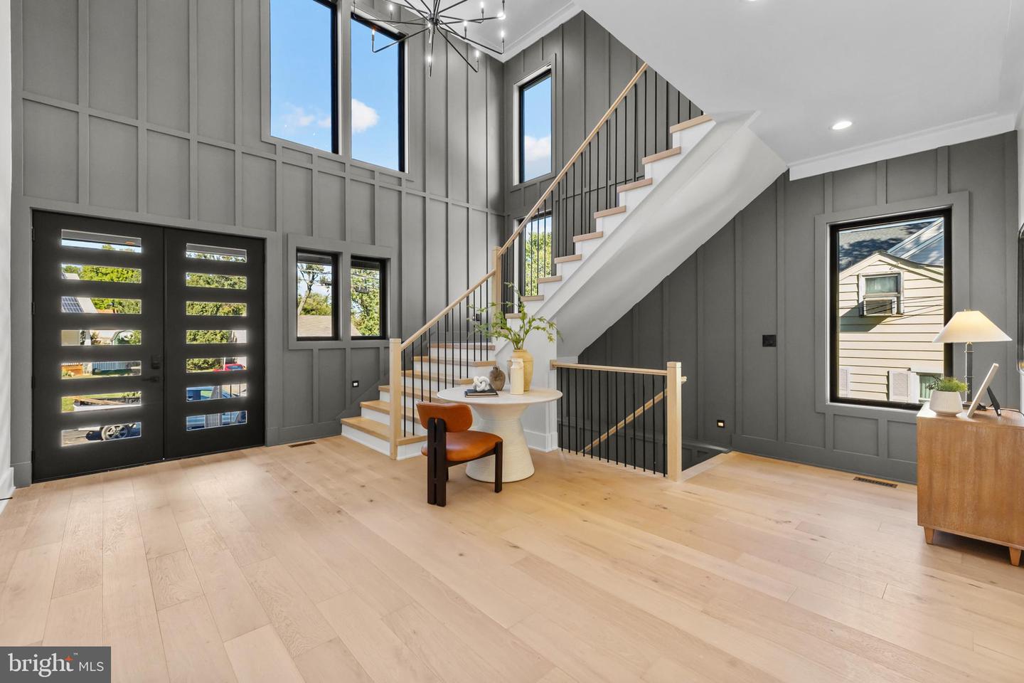 1852 GRIFFITH RD, FALLS CHURCH, Virginia 22043, 6 Bedrooms Bedrooms, ,6 BathroomsBathrooms,Residential,For sale,1852 GRIFFITH RD,VAFX2270234 MLS # VAFX2270234