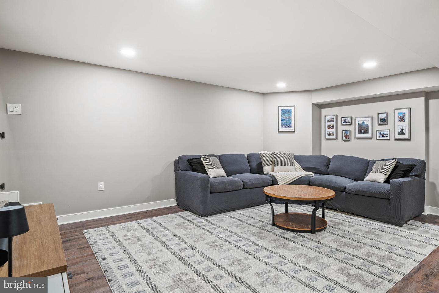 8705 STOCKTON PKWY, ALEXANDRIA, Virginia 22308, 3 Bedrooms Bedrooms, ,2 BathroomsBathrooms,Residential,For sale,8705 STOCKTON PKWY,VAFX2270600 MLS # VAFX2270600
