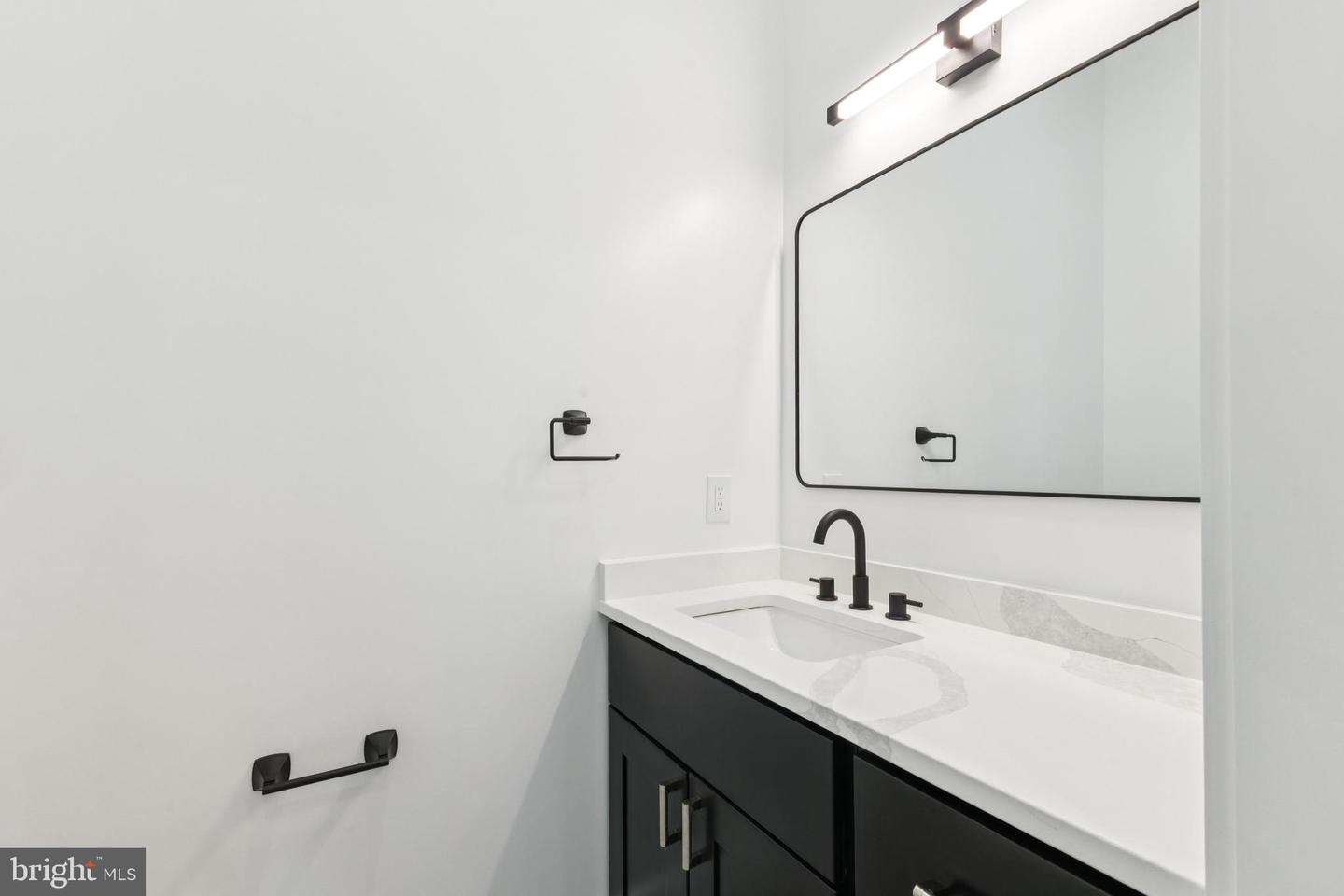 2919 LAWRENCE DR, FALLS CHURCH, Virginia 22042, 6 Bedrooms Bedrooms, ,6 BathroomsBathrooms,Residential,For sale,2919 LAWRENCE DR,VAFX2270668 MLS # VAFX2270668